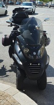 Piaggio MP3 RL 400