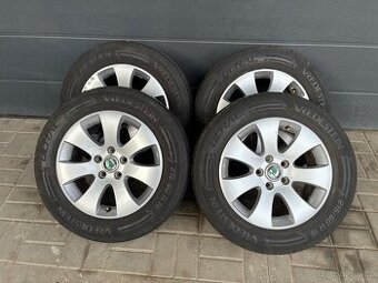 ALU kola Škoda 5x112 letní pneu 215/60 R16