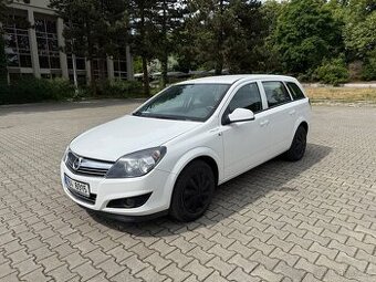 Opel Astra Combi 1.7CDTI 1.MAJITEL ČR DPH