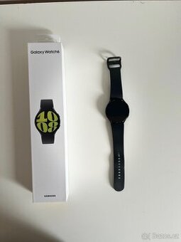 Samsung Galaxy Watch 6 (44 mm) – výborný stav,