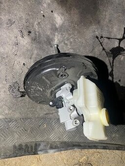 Škoda Scala/Kamiq posilovač brzd