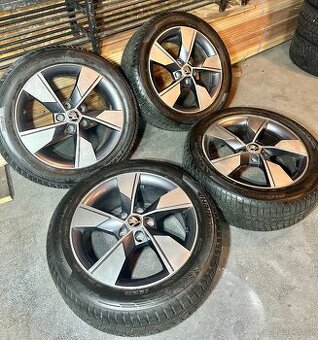 ALU Kola ŠKODA 5x112 R17 NIVALIS Zimní Pneu 225/50/17