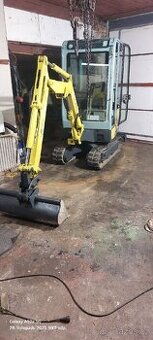 Minibagr  Yannmar SV15