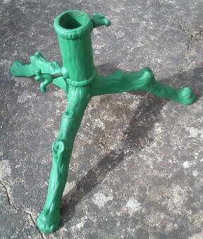 Stojan na vánoční stromek