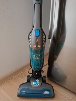 Tyčový vysavač ETA Moneto AguaPlus