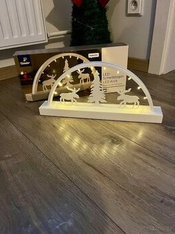 Vánoční svítící dekorace