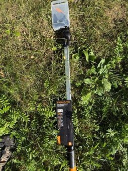 Zahradní nůžky Fiskars PowerGear UPX82