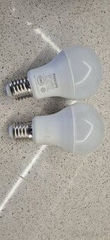 Philips LED Smart Bulb white wifi - chytrá žárovka