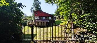 Nabízíme k prodeji krásnou chatu u přehrady Bystřička - 1