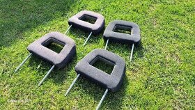 Hlavové opěrky Favorit / Forman