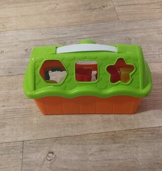 Domeček vhazování tvary