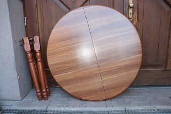 Jídelní stůl + 6 židlí