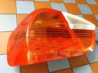 BMW e90 zadní světla