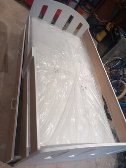 Dětská postel 80x160 cm