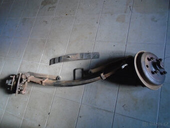 Škoda 1202 - nová nádrž a pěkná přední náprava