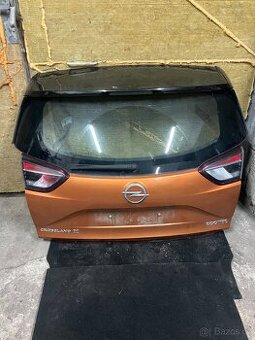 Opel crossland X zadní páté dveře