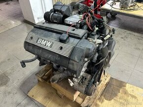 Motor Bmw M52b28 vanos
