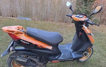 Skútr Motowell