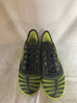 Dětské sálové boty umbro vel 34 - 1