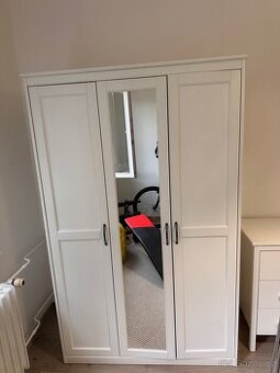 IKEA skříň