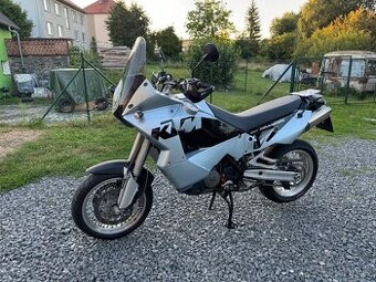Ktm 950 adventure lc8