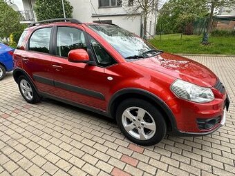 SX4, benzín 1.6l, výkon 88kW, rok 2011, naj.109000km, klima