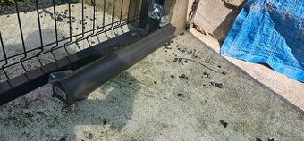 Sada pohonů s jednotkou pro dvoukřídlou bránu - 1