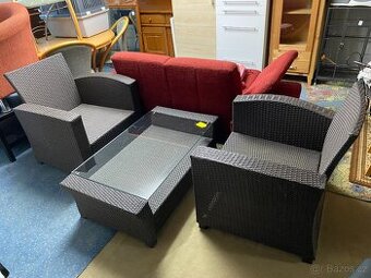 SET STOLKU + 2 ks KŘESLA UMĚLÝ RATAN