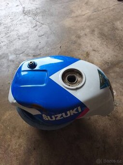 Suzuki GSX-R 750