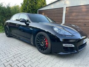 Porsche Panamera GTS 4.8 V8 316kw