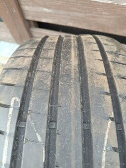 1ks letní pneu Bridgestone 245/35R20