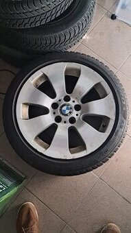 ALU kola s pneu 225/45 R17 runflat . Bmw