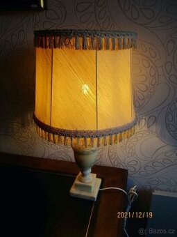Lampa stolni mramor - AKCE