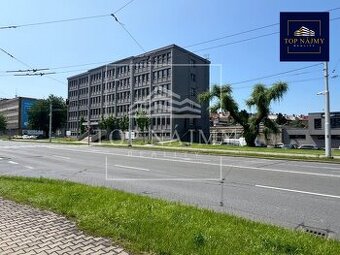 Pronájem skladových prostor  211 m2 Ostrava