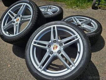 Alu kola originál Porsche 991 Carrera C4 5x130 2x