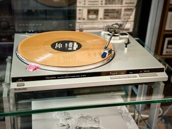 TECHNICS SL-QD33 (r.1986) direct-drive, quartz, automat