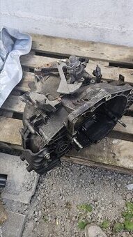 Alfa Romeo 159 2.0jtdm díly