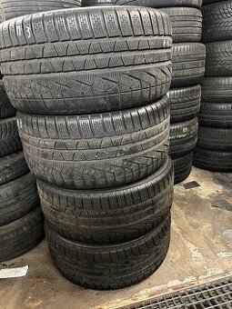 Pirelli 285/35 r20 zimní