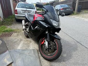 Honda CBR 600F – 25kW v TP – laděný výfuk – 22 000 Kč