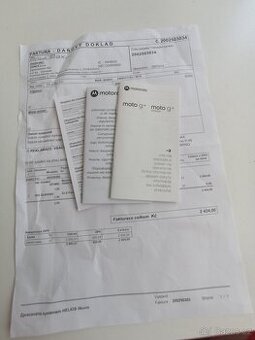 Mobilní telefon