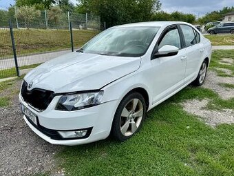 Škoda Octavia 3 1.6 TDI 77kw / NAVI / CANTON
