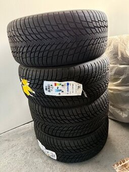 Nové zimní pneu 245/45 R18 100V Nokian