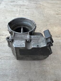 Klapka motoru 1.9 tdi BXE Škoda , VW, Seat