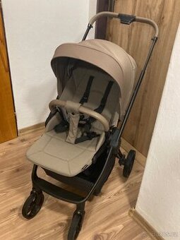 Sportovní kočárek Venicci Vero