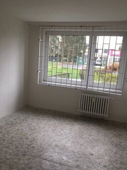 PRONÁJEM SKLADU Praha Modřany ulice Rodopská