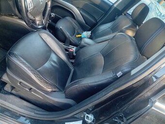 PEUGEOT 4007, CITROEN C-CROSSER SEDAČKY KOŽENÉ VYHŘÍVANÉ