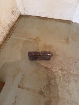 Magnezitové cihly z aku kamen.