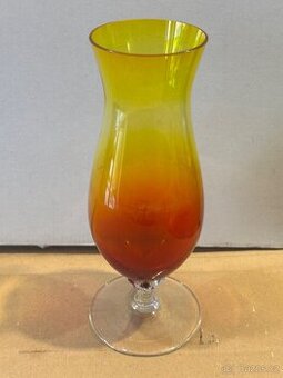 Prodám velkou číši z barevného skla