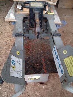 Štípačka dřeva WOODSTER LV 80