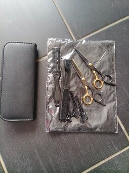 Kadeřnické nůžky set + zástěra